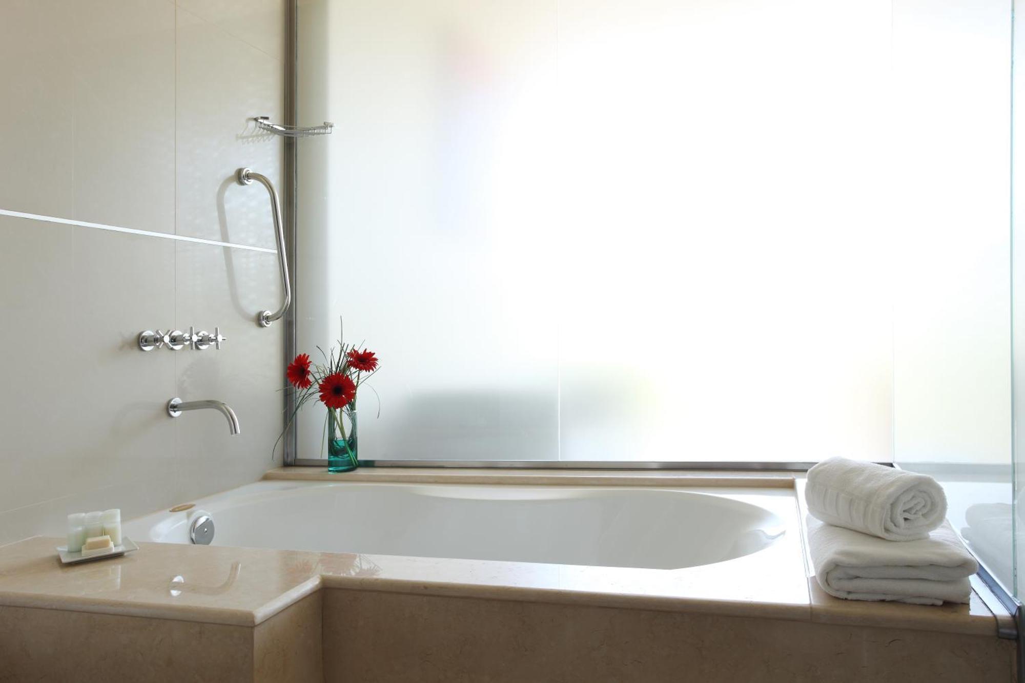 Niyat Urban Hotel Ресистенсия Экстерьер фото
