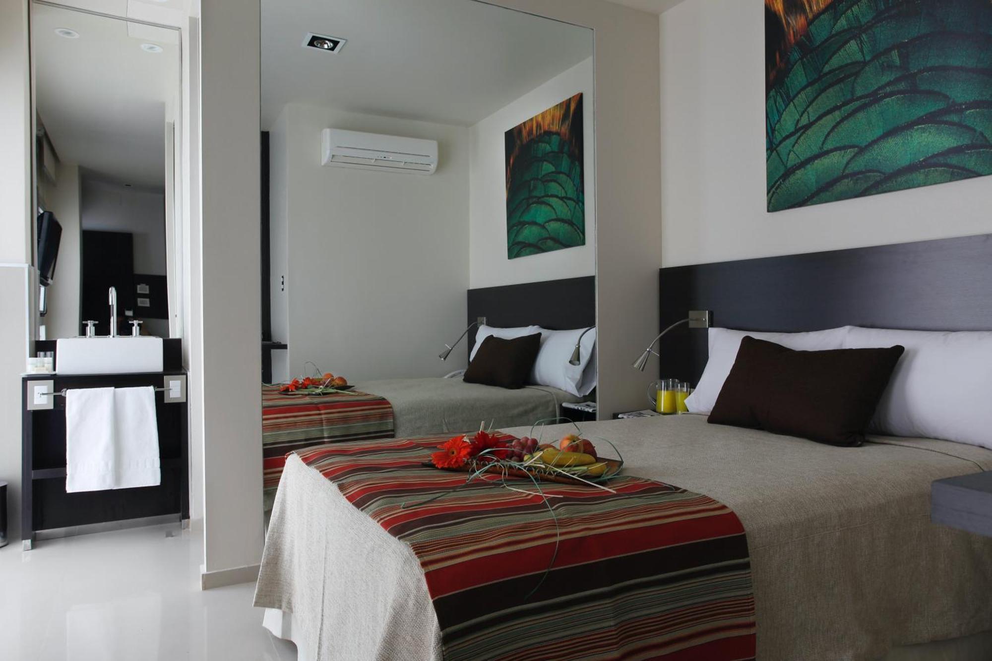 Niyat Urban Hotel Ресистенсия Экстерьер фото